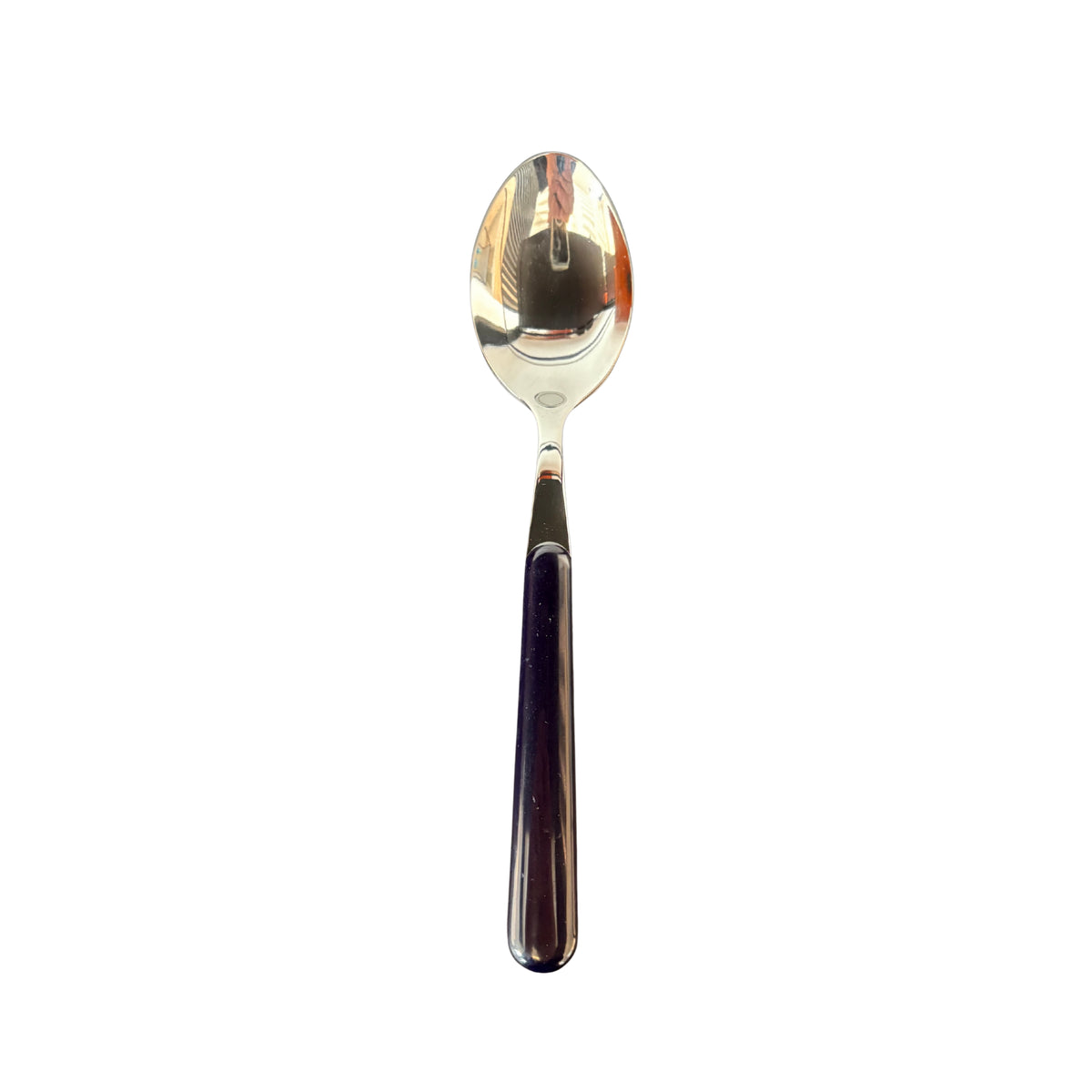 De EME Brio Tafellepel Donkerblauw, een metalen lepel met een reflecterende kom en donkerblauw handvat, is gecentreerd op een witte achtergrond, wat het elegante Italiaanse ontwerp benadrukt.