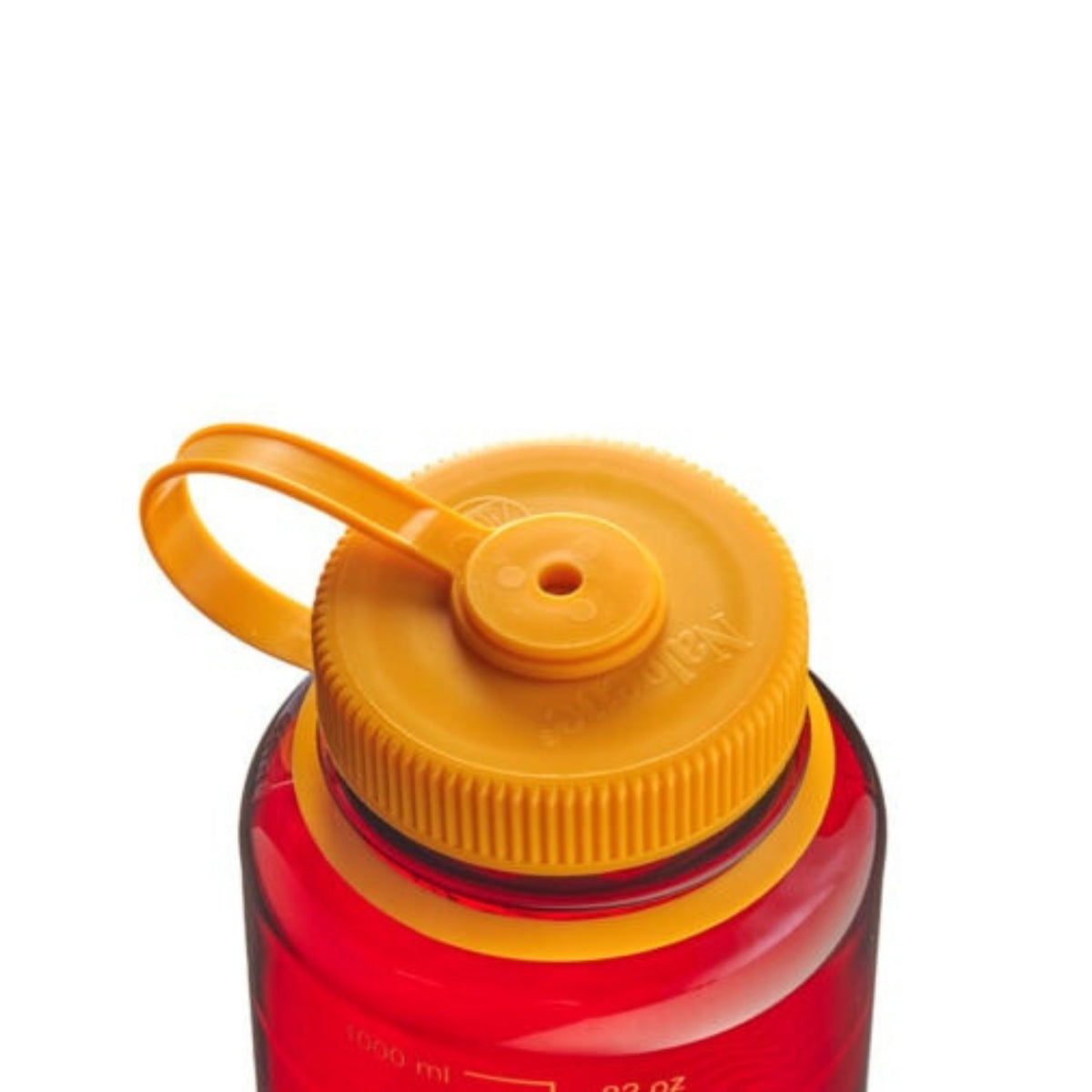 Een close-up van de Nalgene Drinkfles Brede Opening Laker 1L van Nalgene, met een BPA-vrij ontwerp, gele schroefdop, brede opening en lushandvat tegen een effen witte achtergrond.