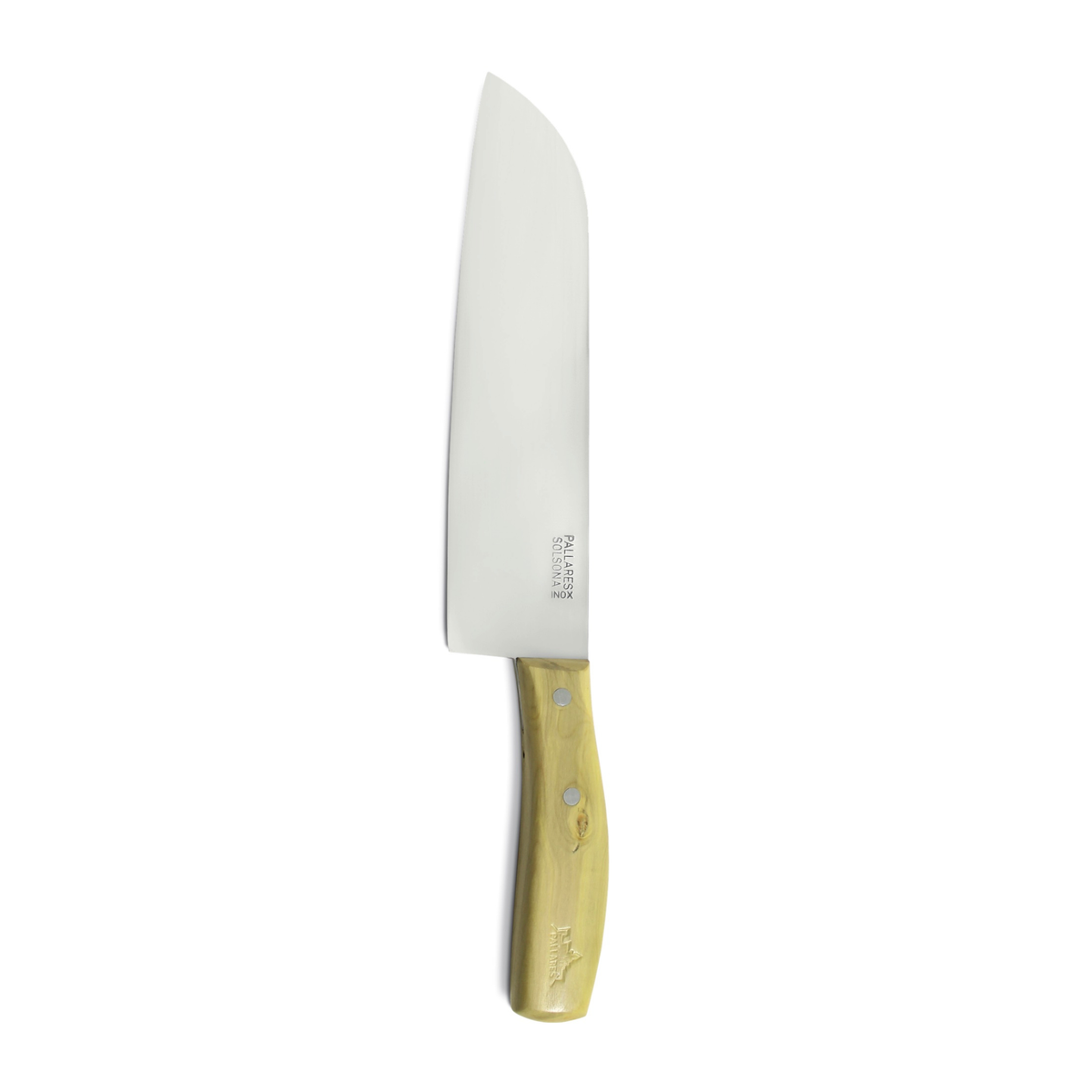 De Pallares Solsona Chefmes Buxushout 20 cm van Pallares Solsona heeft een breed roestvrijstalen lemmet en een licht buxushouten handvat, afgebeeld op een witte achtergrond.
