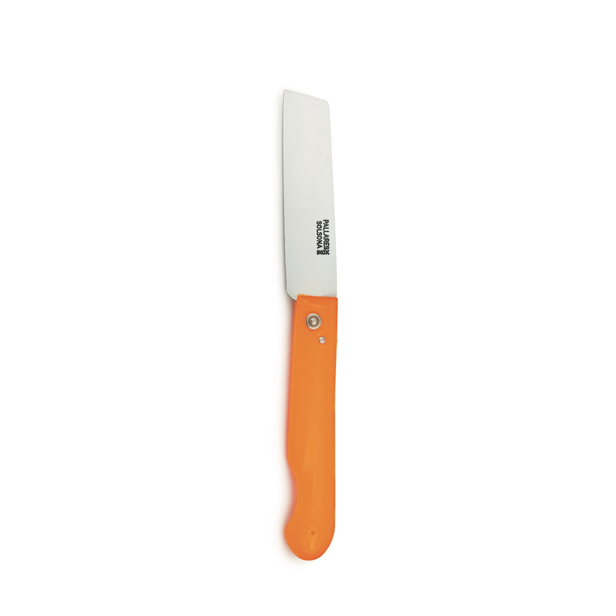 Het Pallares Solsona Zakmes Oranje 9 cm van Pallares Solsona heeft een recht, breed zilver lemmet en een oranje handvat - een kwaliteitsmes ideaal voor culinaire liefhebbers, afgebeeld tegen een effen witte achtergrond.