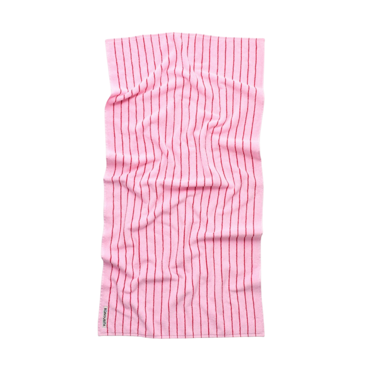 De Bongusta Naram Badhanddoek Baby Pink & Ski Patrol 70/140 is een roze rechthoekige handdoek van biologisch katoen, met verticale rode strepen, een klein hoeklabel en plat afgebeeld tegen een witte achtergrond met lichte rimpels.
