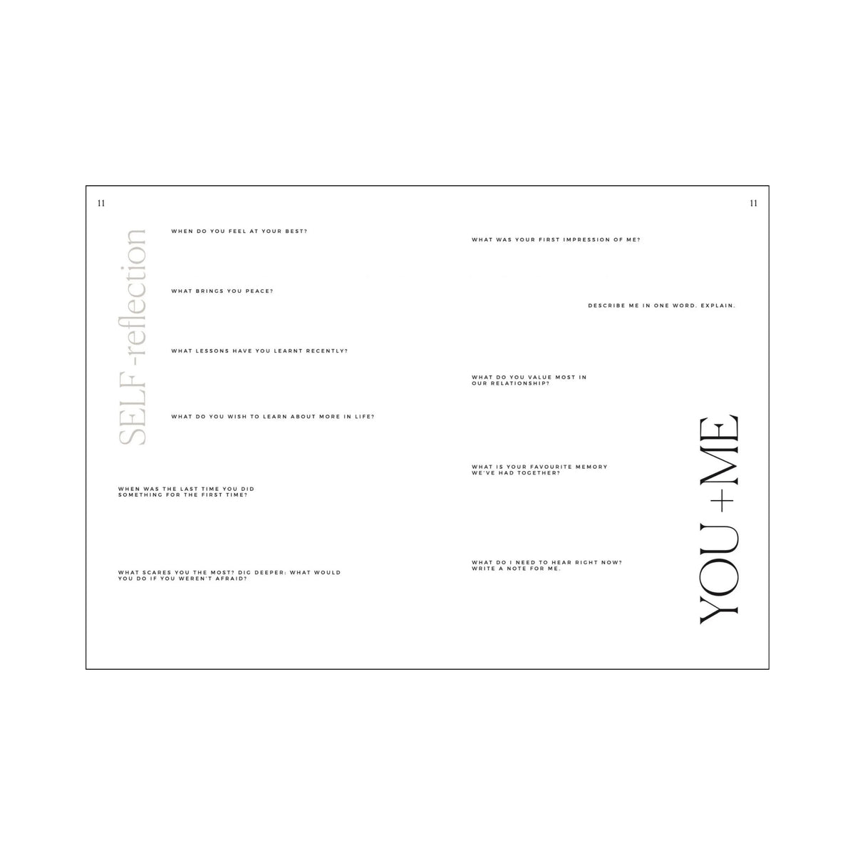 Het Cozy Publishing Book of Friends Notitieboek van Cozy Publishing bevat ZELFreflectie en YOU+ME kolommen met persoonlijke en relatie aanwijzingen op een minimalistische witte achtergrond om je te helpen herinneringen vast te leggen.