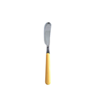 De EME Brio Botermes Geel heeft een roestvrijstalen lemmet en geel handvat, rechtopstaand tegen een witte achtergrond - ideaal voor het verspreiden van je favoriete smeersels en het toevoegen van stijl aan je tafelaccessoires.