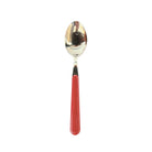 De EME Brio Tafellepel Rood is een metalen lepel met Italiaans design, met een glanzende kom en een rood handvat, afgebeeld tegen een effen witte achtergrond.
