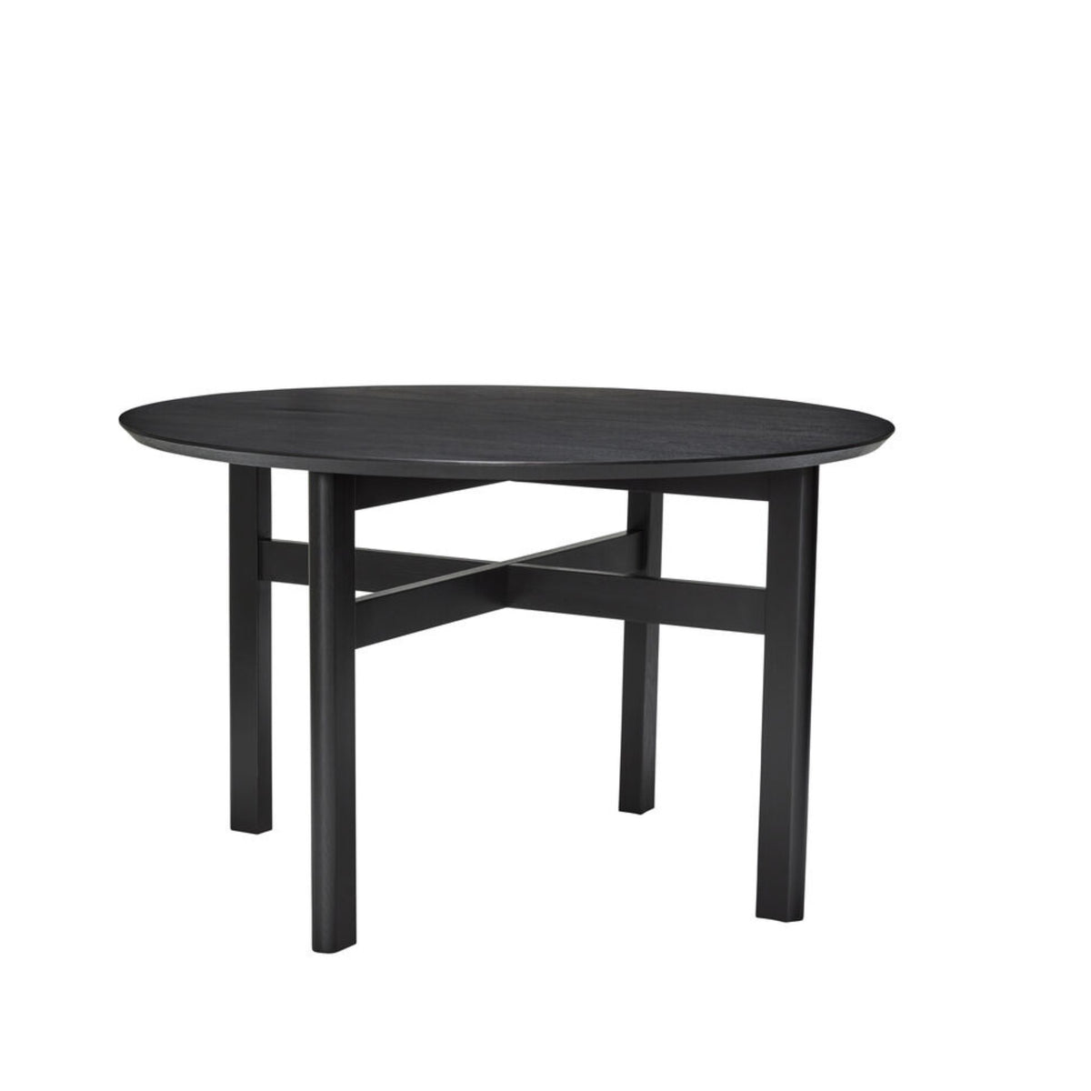 De Hubsch Fjord Eettafel Essenhout Zwart D120, van het merk Hubsch, is een ronde eettafel in zwart essenhout met vier poten en een stevige kruisbalkconstructie, afgebeeld tegen een witte achtergrond.