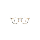 De Izipizi Leesbril #E Light Tortoise van Izipizi heeft rechthoekige glazen en een beige-zwart schildpadmontuur tegen een witte achtergrond.