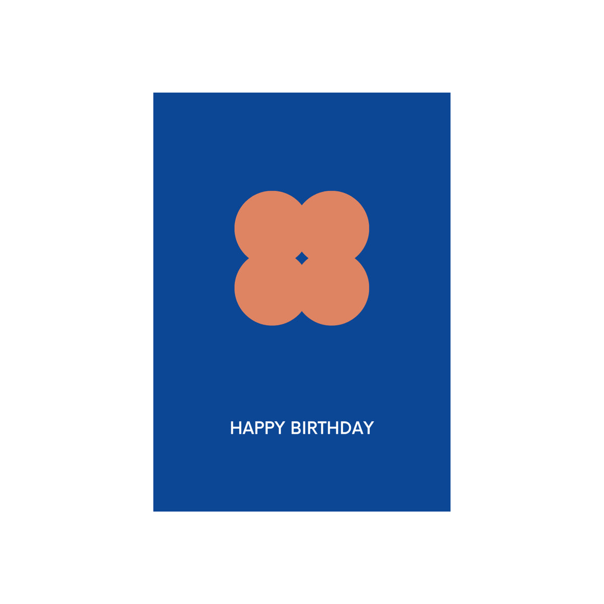 De Matriks JL Postkaart Happy Birthday Navy Dubbel van Matriks heeft een eenvoudig oranje bloemachtig ontwerp op een navy kaart met daaronder "HAPPY BIRTHDAY" in witte tekst.