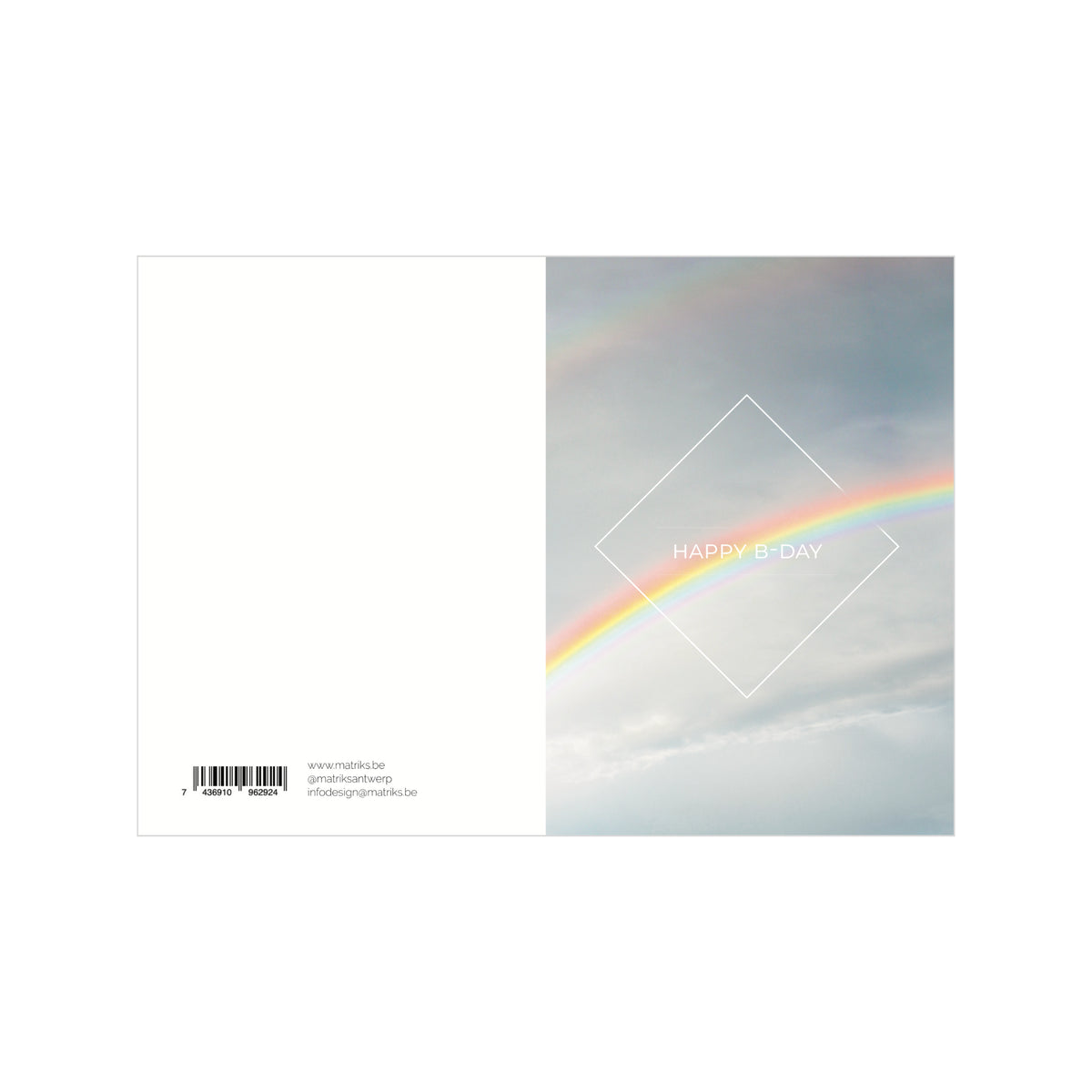 Op de Matriks Postkaart Lijn Happy B-Day Regenboog Dubbel A6 staat een regenboog in een bewolkte lucht met "HAPPY B-DAY" in een ruit. De linkerkant is blanco met barcode - ideaal voor fans van Antwerpse gebouwen. Merk: Matriks.