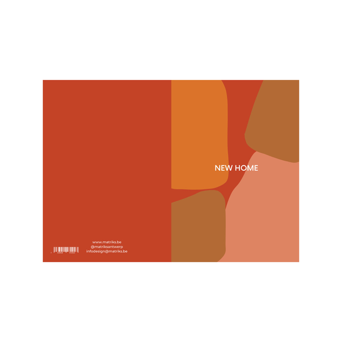 De Matriks JL Postkaart New Home Dubbel heeft abstracte oranje en bruine vormen met "NEW HOME" op de hoes. De achterkant heeft een barcode, URL en twee e-mailadressen in wit. Perfect voor ansichtkaartencollecties van Matriks.