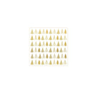 Een stijlvol vierkant patroon van gouden kerstbomen, met afwisselend effen en omlijnde motieven op wit, maakt PPD Papieren Servetten Pure Mood Gold 25/25 de perfecte luxe 3-laags FSC-papier keuze voor je feesttafel.