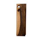 Twee Weshwood Serveerplanken Europese Notelaar 15/47, rechthoekig met cirkelvormige hoekkaten, gestapeld. De serveerplanken van merk Weshwood tonen prachtige houtnerf en gemengde bruine nuances op een witte achtergrond.