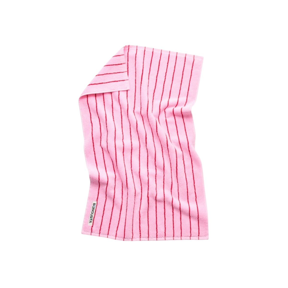 Een zachte, babyroze Bongusta Naram Handdoek (50x80 cm) met verticale rode strepen en een wit label met groene Bongusta-tekst, gemaakt van biologisch katoen, afgebeeld tegen een witte achtergrond.
