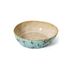 De HK Living 70s Ceramics Pasta Kom Patina 2 st. heeft een bruine binnenkant en turquoise, bruin gespikkelde buitenkant - perfect als stijlvolle pastakom. Merk: HK Living.