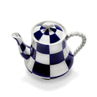 De Serax Wouters & Hendrix Fête Des Bêtes Theepot Blauw Wit, met een rond kralenhandvat en blauw-wit ruitpatroon op onder andere het deksel, is geplaatst tegen een witte achtergrond.